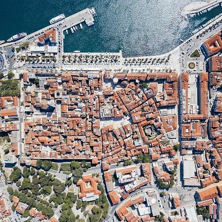 House "Anno 1881"-Center Of Split Appartement Buitenkant foto