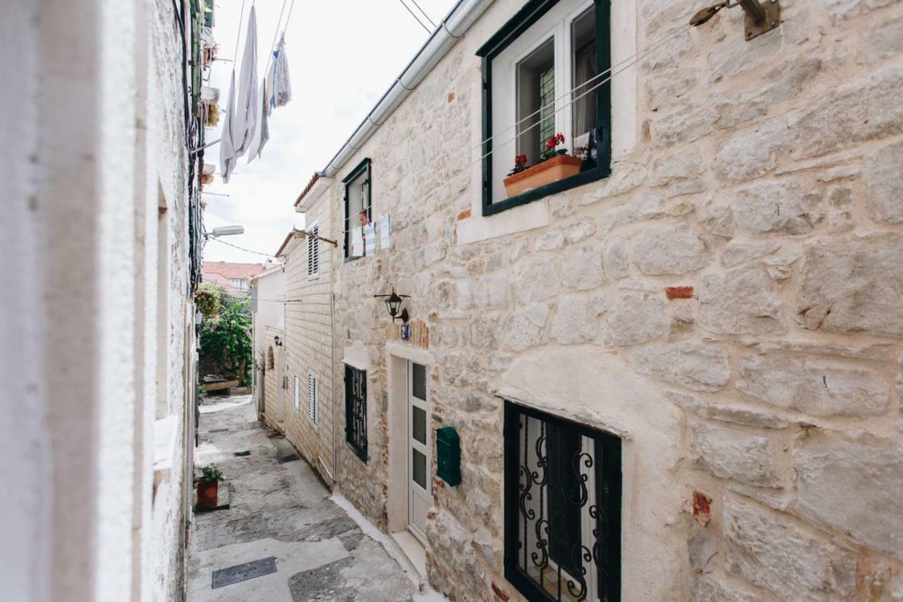 House "Anno 1881"-Center Of Split Appartement Buitenkant foto