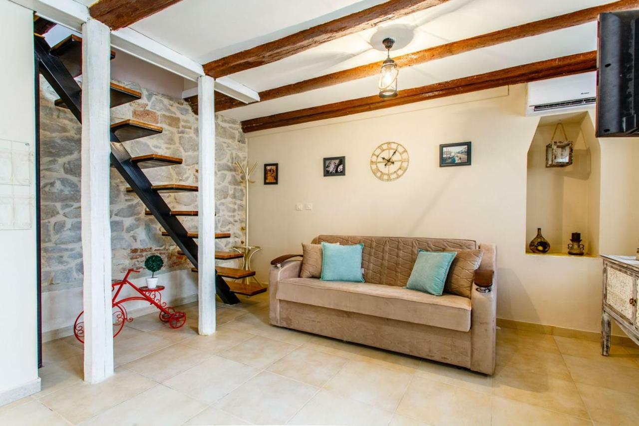 House "Anno 1881"-Center Of Split Appartement Buitenkant foto
